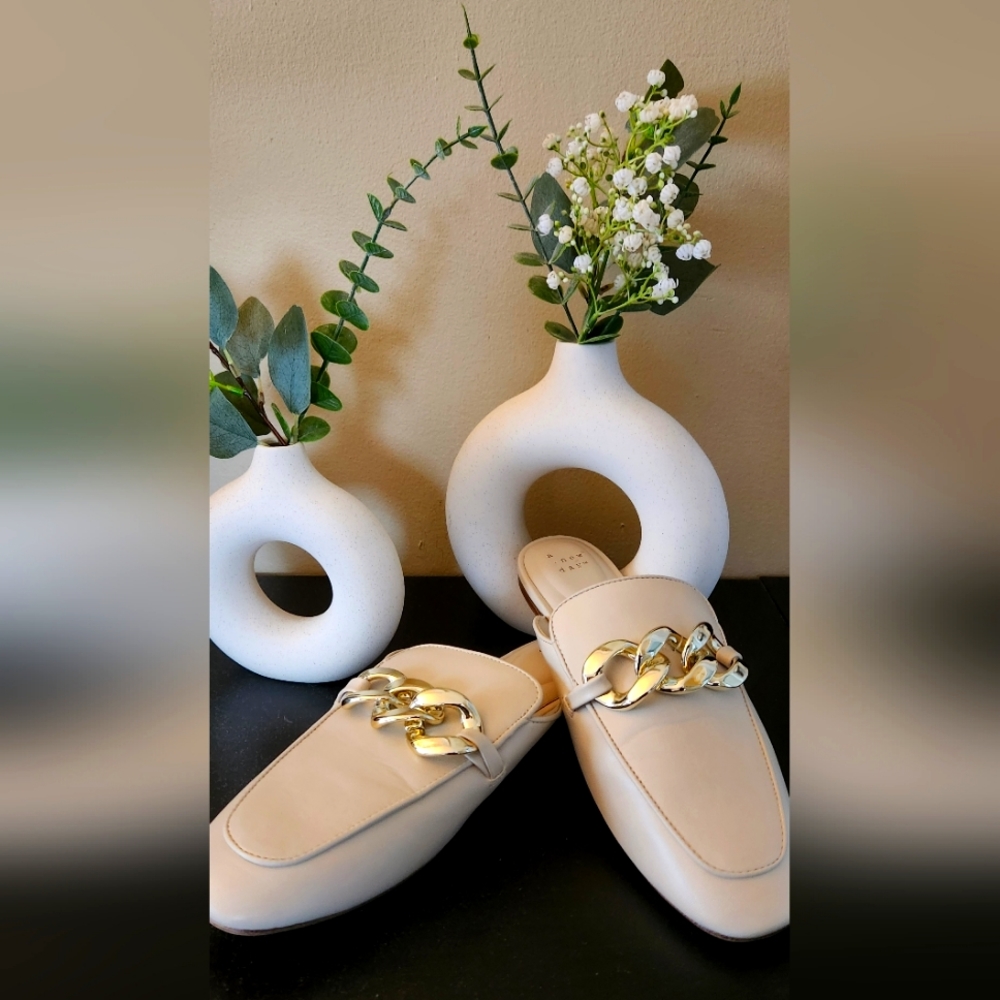 Cream Mules